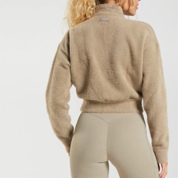 GYMSHARK X Whitney Simmons Small Beige Brown Zip Eyelash Knit Cropped Jacket Fur - Picture 5 of 11